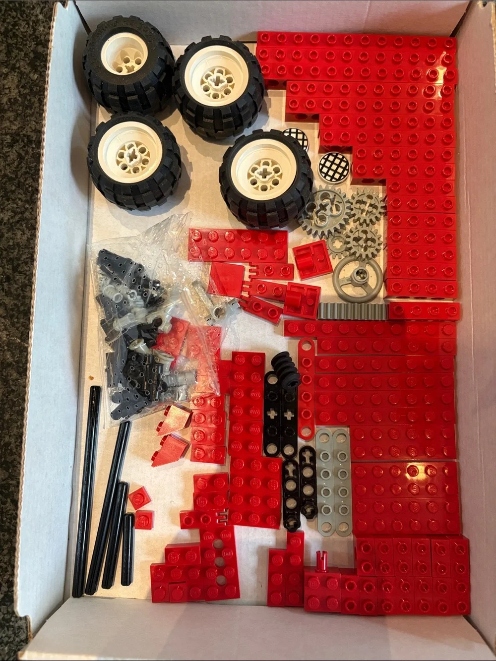 LEGO 8032 Technic Red and White Off-Road Buggy Set